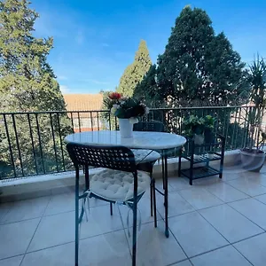 https://nouveaut-joli-2-pices-carr-dor.fr-provencehotel.com
