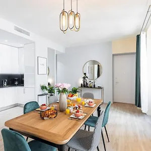 https://my-casa-gesu-2-bedrooms-in-old-town-gesu-square.fr-provencehotel.com